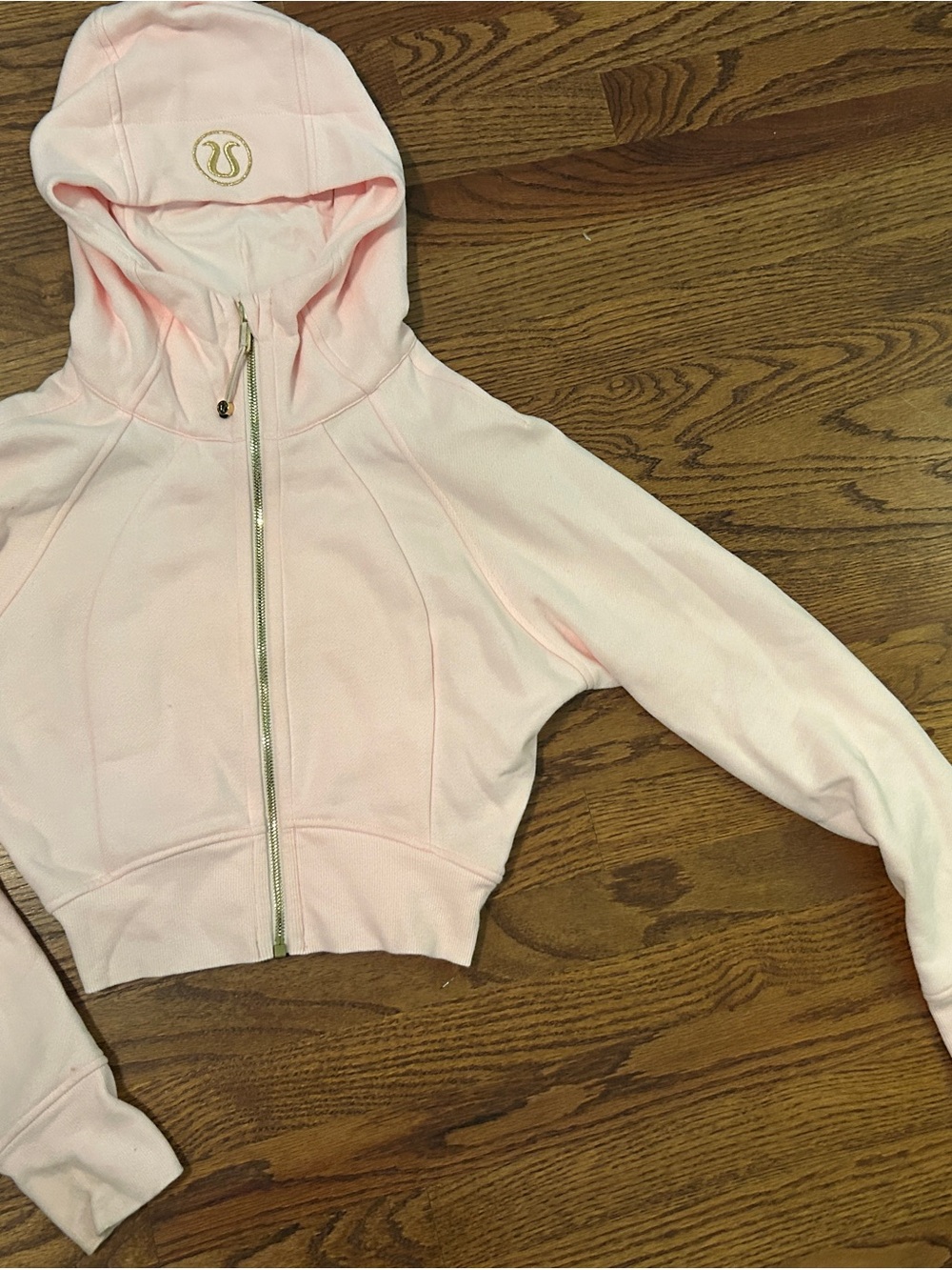 Cropped Lululemon Scuba Full-Zip Hoodie – Strawberry Milkshake Pink & Gold RARE!